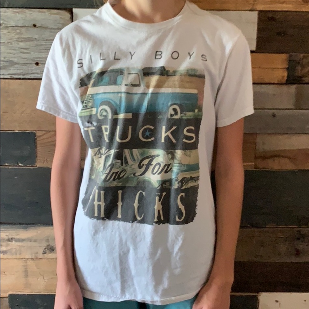 T shirt